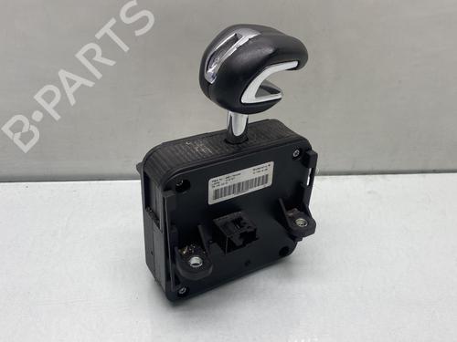 Used Gear lever PEUGEOT 508 SW I (8E_) 2.0 HDi RXH Hybrid4 (200 hp) 30104416