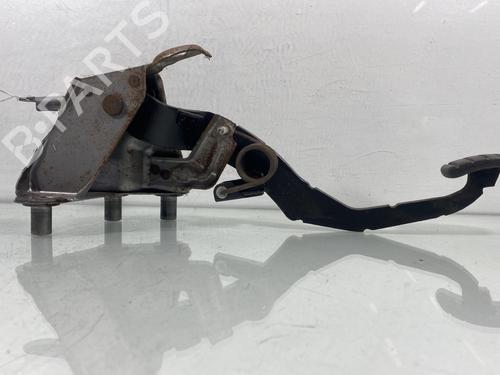 Clutch pedal RENAULT CLIO III (BR0/1, CR0/1) 1.5 dCi (BR17, CR17) | BP29507326I13 
