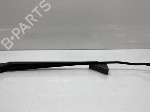 Used Front windshield wiper arm Front windshield wiper arm 21948765 21948765