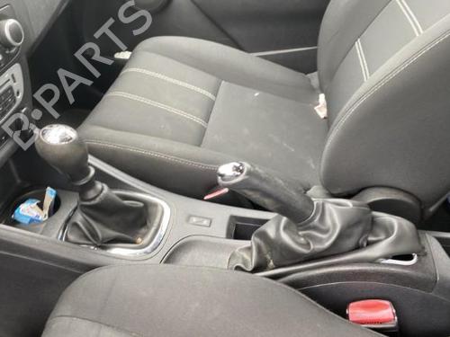 Fuse box RENAULT MEGANE III Hatchback (BZ0/1_, B3_) 1.5 dCi (BZ09, BZ0D, BZ1W, BZ29, BZ14) | BP30297074E1 - Image 13