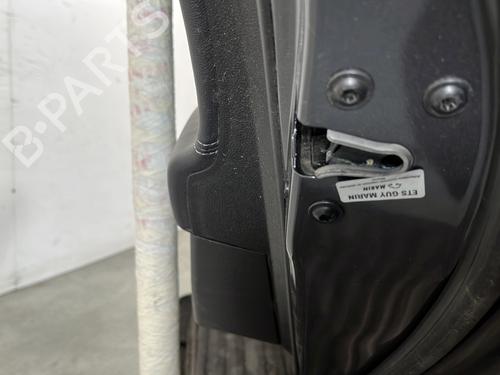Used Right rear door Right rear door 23991345 23991345