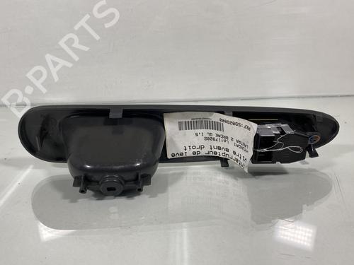 Used Right front window switch Right front window switch HYUNDAI LANTRA II Estate (J-2) 1.5 12V (88 hp) 19997912 19997912