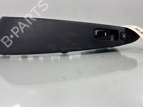 Right rear window switch HYUNDAI ix35 (LM, EL, ELH) 1.7 CRDi | BP29841956I28