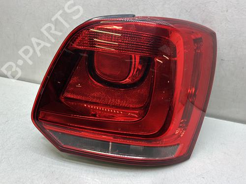 Høyre baklys Høyre baklys VW POLO V (6R1, 6C1) 1.6 TDI (90 hp) 33659313 33659313