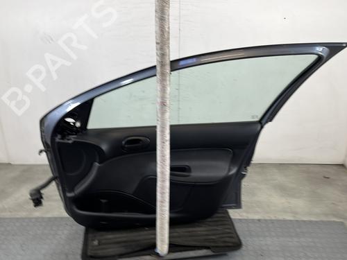 right-front-door-peugeot-206-2l_-2m_-2009-2010-2011-2012-2013-32735837 main image