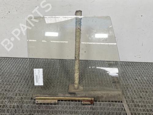 Used Rear right door window PEUGEOT 205 II (20A/C) 1.6 Aut. (88 hp) 29842197
