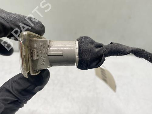 right-front-indicator-opel-corsa-e-x15-2014-31379456 main image