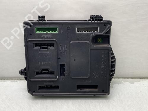 Sikringsdose RENAULT MEGANE III Coupe (DZ0/1_) 1.5 dCi (DZ0A) (86 hp) 20974965