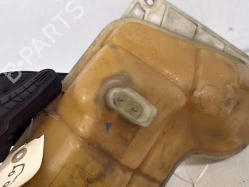 expansion-tank-audi-a6-c5-4b2-4b4-1997-1998-1999-2000-2001-2002-2003-2004-2005-33314075 main image