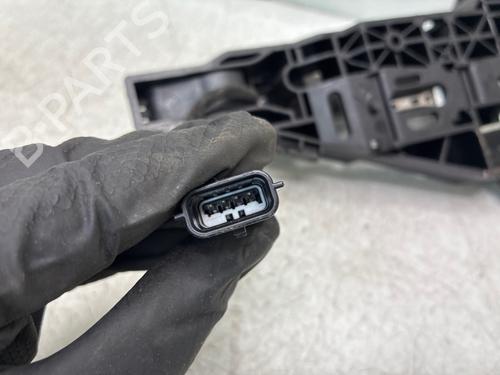 front-right-exterior-door-handle-renault-captur-i-j5_-h5_-2013-37452241 main image