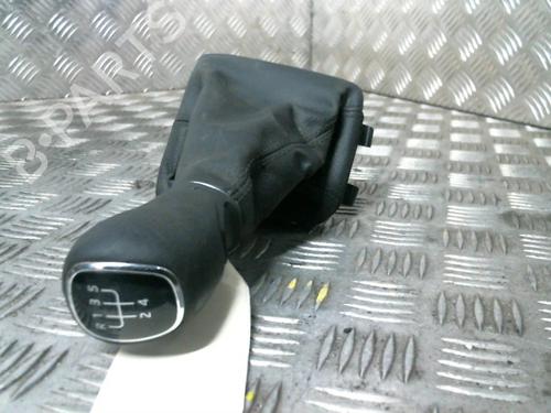 Used Shift knob Shift knob SKODA FABIA III (NJ3) 1.4 TDI (90 hp) 19981044 19981044