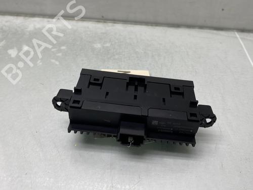 Used Switch Switch RENAULT CLIO V (B7_) 1.5 Blue dCi 100 (B7AD) (101 hp) 31331956 31331956