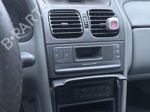 Left front fenders RENAULT LAGUNA I (B56_, 556_) 1.6 16V (B568, B561) | BP31065989C41 