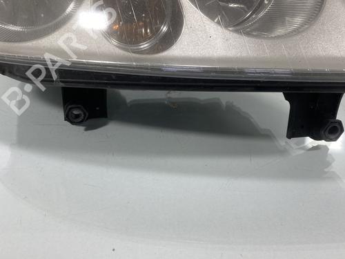 Right headlight VW TOURAN (1T1, 1T2) 2.0 TDI | BP21955097C29 