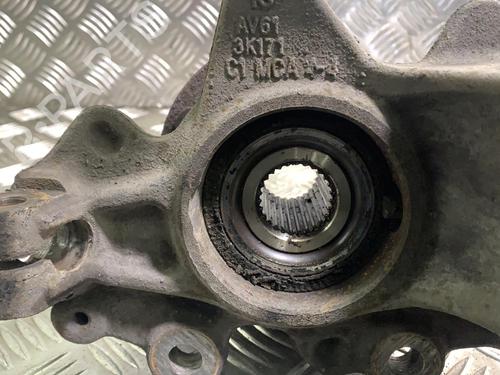 Left front steering knuckle FORD FOCUS III Turnier 1.6 TDCi | BP20012043M25 