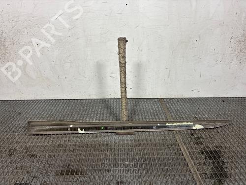 Used Door moulding trim Door moulding trim CITROËN DS3 (SA_) 1.6 HDi 110 (112 hp) 34627286 34627286