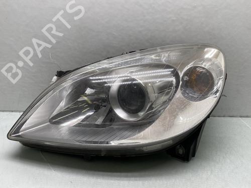 Used Left headlight Left headlight MERCEDES-BENZ B-CLASS Sports Tourer (W245) B 200 CDI (245.208) (140 hp) 24640553 24640553