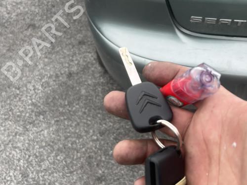 Steering column stalk CITROËN C3 Picasso (SH_) 1.4 VTi 95 (SH8FSC, SH8FP0, SH8FP6) | BP28353431I23 - Image 18