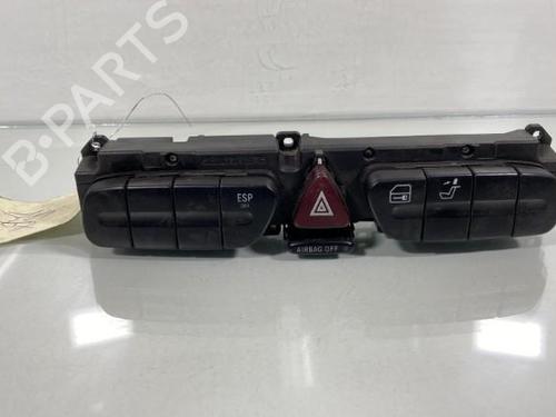 Used Warning switch MERCEDES-BENZ C-CLASS (W203) C 200 CDI (203.004) (116 hp) 20004132