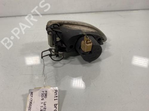 Used Left front fog light FORD FOCUS I (DAW, DBW) [1998-2009]  19955863