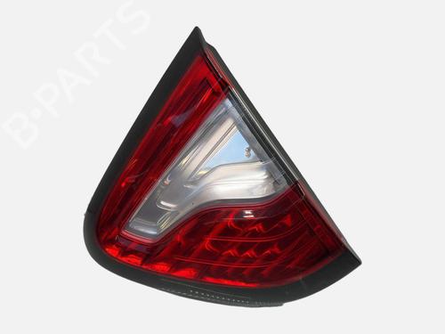 right-tailgate-light-renault-captur-i-j5_-h5_-2013-39573283 main image
