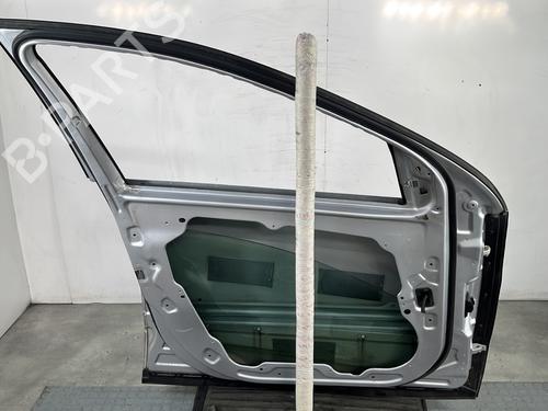 Used Left front door Left front door 28280352 28280352