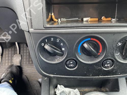 Bouchon de réservoir FORD FIESTA V (JH_, JD_) 1.25 16V | BP30777992C161