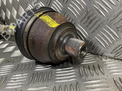 Used Left front driveshaft Left front driveshaft VW TRANSPORTER T4 Van (70A, 70H, 7DA, 7DH) 2.5 TDI (102 hp) 20022633 20022633