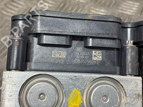 ABS pump CITROËN C4 Picasso II 1.2 THP 130 | BP39946118M43 - Image 5