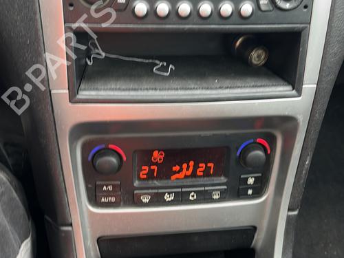 Fuse box PEUGEOT 307 Break (3E) 2.0 HDi 135 | BP26296016E1 - Image 11