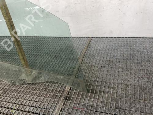 Front right door window RENAULT CLIO IV (BH_) 1.5 dCi 75 | BP19968812C19 