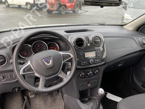 Steering wheel DACIA SANDERO II TCe 90 (B8M1, B8MA, B8AC) | BP31376826C49  - Image 17
