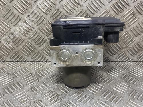 Used ABS pump VW SHARAN (7N1, 7N2) 2.0 TDI (177 hp) 31189565