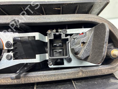 Used Right tailgate light Right tailgate light VOLVO XC70 I Cross Country (295) D5 XC AWD (163 hp) 39902118 39902118