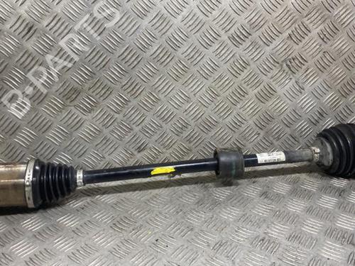 Used Right front driveshaft Right front driveshaft SEAT ARONA (KJ7, KJP) 1.0 TSI (95 hp) 22916544 22916544
