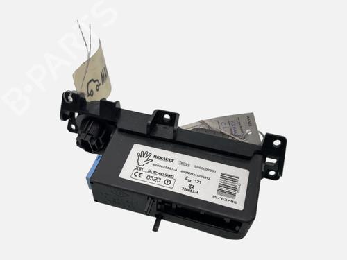 Card reader RENAULT ESPACE IV (JK0/1_) 2.2 dCi (JK0H) | BP40439226E4  - Image 5