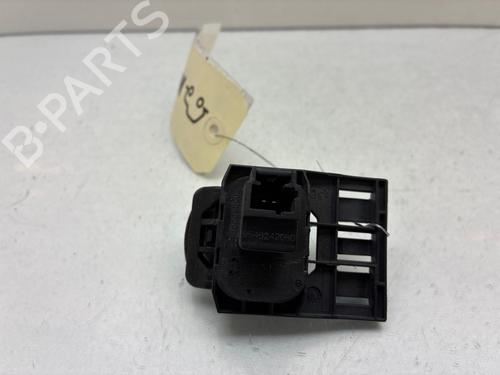 Switch PEUGEOT 407 (6D_) 2.0 HDi 135 (6DRHRH, 6DRHRE, 6DRHRG, 6DRHRJ) | BP38051896I30 - Image 2