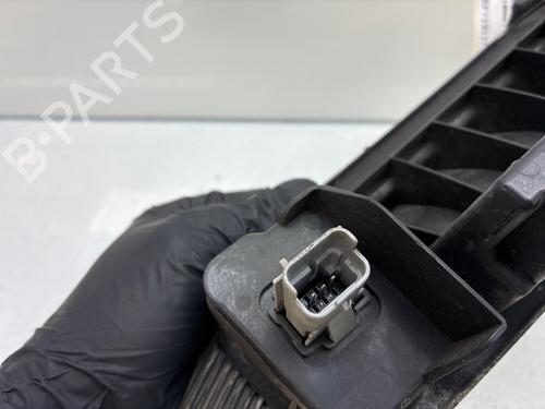 Used Right daytime light Right daytime light PEUGEOT 308 SW I (4E_, 4H_) 1.6 HDi (92 hp) 39902155 39902155