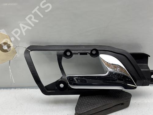 Used Rear right interior door handle VW POLO IV (9N_, 9A_) 1.2 12V (64 hp) 30510046