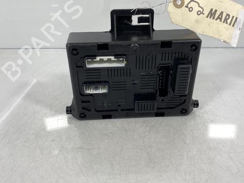 Used Fuse box Fuse box RENAULT MODUS / GRAND MODUS (F/JP0_) 1.5 dCi (FP0F, JP0F) (86 hp) 19963943 19963943