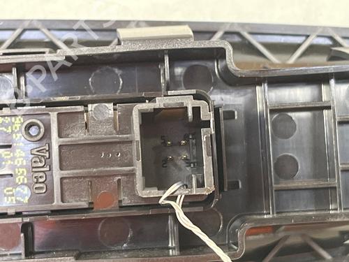 Right front window switch CITROËN C4 I (LC_) | BP37006020I26 - Image 2