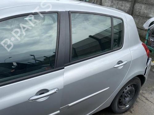Rear parcel shelf RENAULT CLIO III (BR0/1, CR0/1) 1.2 16V (BR02, BR0J, BR11, CR02, CR0J, CR11) | BP28611555C85 