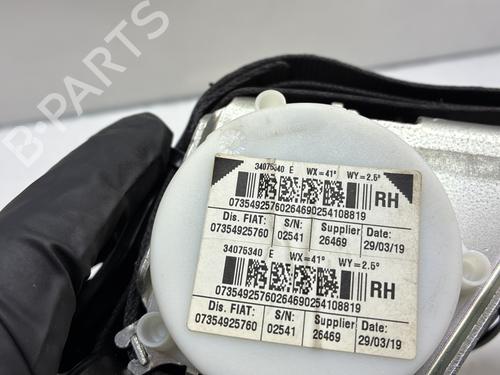 rear-right-seatbelt-fiat-500-312_-2007-33830758 main image