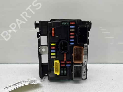 Used Fuse box CITROËN C3 II (SC_) 1.4 HDi 70 (SC8HZC, SC8HR0, SC8HP4) (68 hp) 26527883