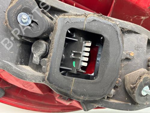Used Right taillight Right taillight 37249416 37249416