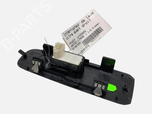 Right front window switch PEUGEOT PARTNER Box Body/MPV (K9) 1.5 BlueHDI 130 | BP40500700I26 - Image 2