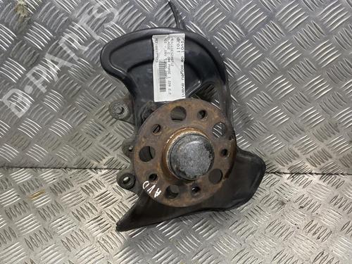 Used Right front steering knuckle MERCEDES-BENZ C-CLASS (W204) [2007-2015]  20008062