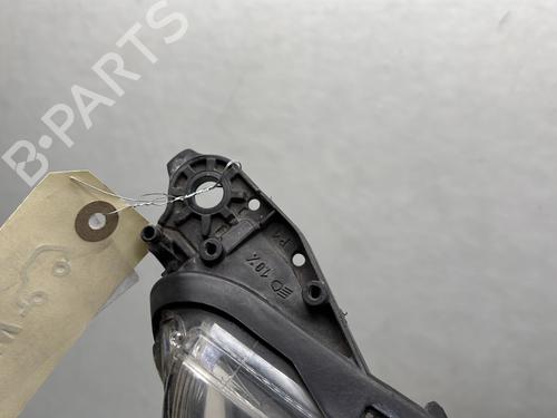 Right headlight PEUGEOT 5008 (0U_, 0E_) 1.6 HDi | BP26952628C29