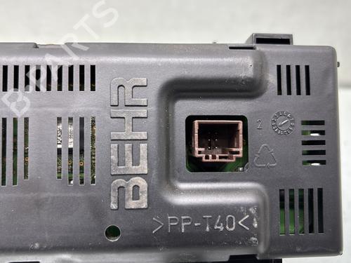 Used Climate control Climate control PEUGEOT 307 SW (3H) 1.6 HDI 110 (109 hp) 33484879 33484879