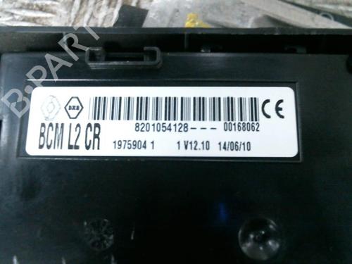 Used Electronic module RENAULT CLIO III (BR0/1, CR0/1) 1.5 dCi (C/BR0G, C/BR1G) (68 hp) 22694817
